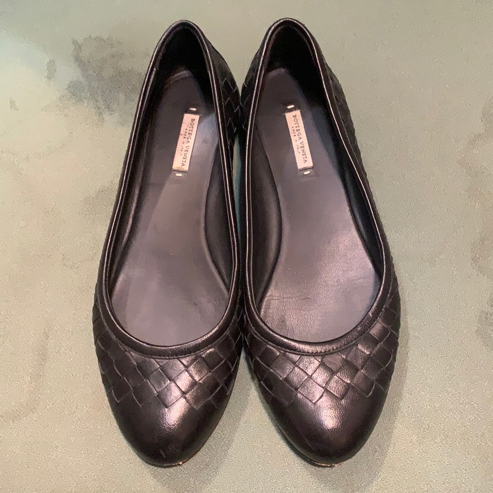 Bottega veneta flat shoes